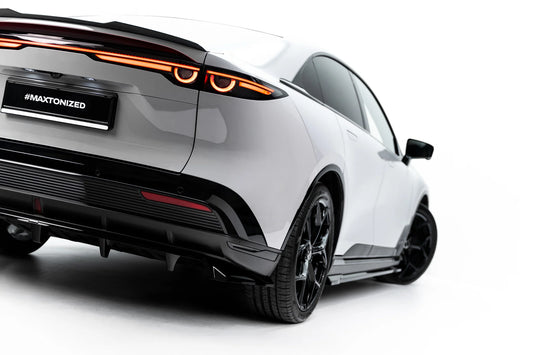 Splitter Tylny (Z Dyfuzorem) pasujący do Mazda 6e Mk1