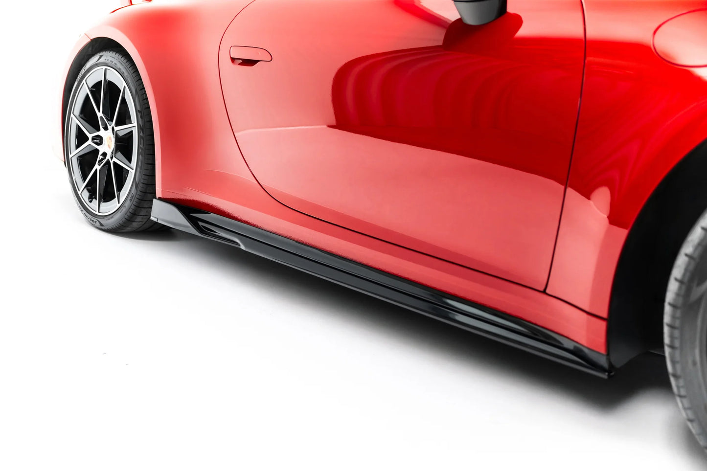 Dokładki Progów pasujące do Porsche 911 Carrera Aero / Carrera GTS 992 Facelift