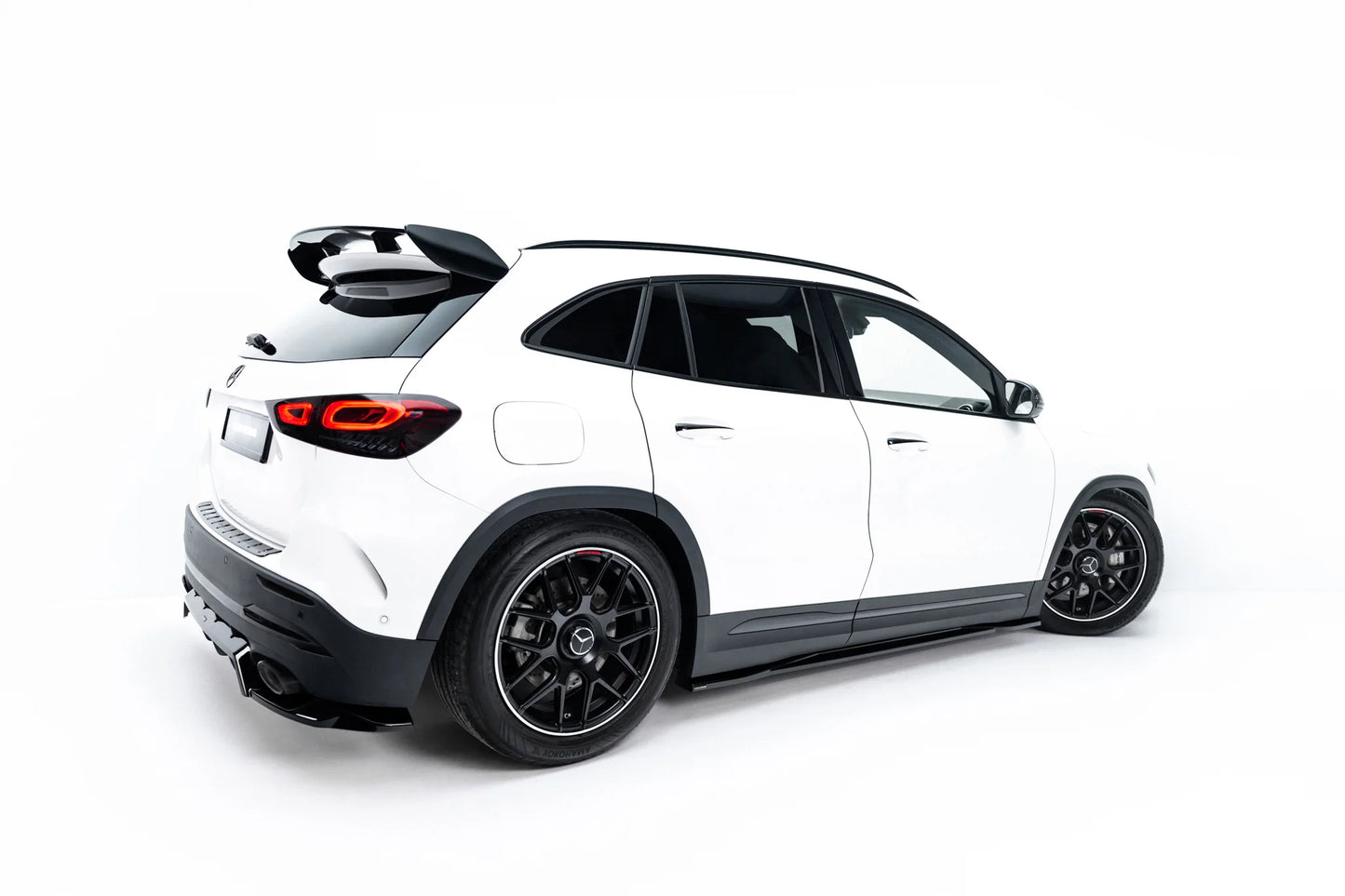 Side Skirts Diffusers suitable for Mercedes-AMG GLA 35 H247