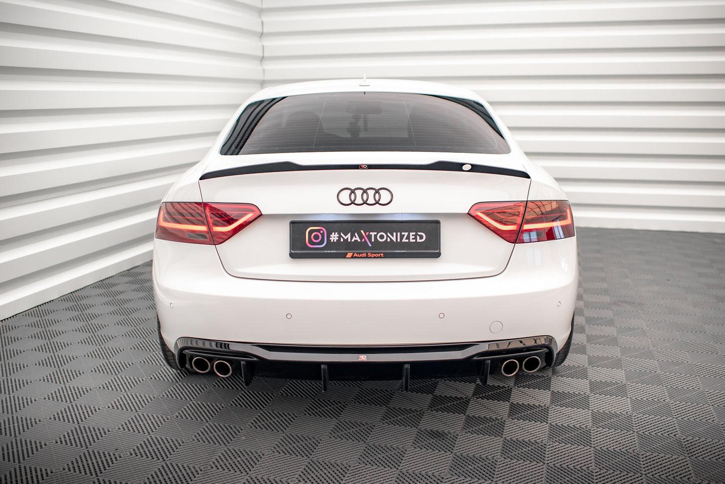 Rear Valance Audi A5 Sportback 8T Facelift (Version with dual exhausts on both sides)