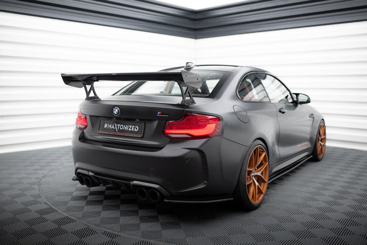 Carbon Spoiler With External Brackets Uprights suitable for BMW M2 F87 / 2 / 2 M-Pack F22