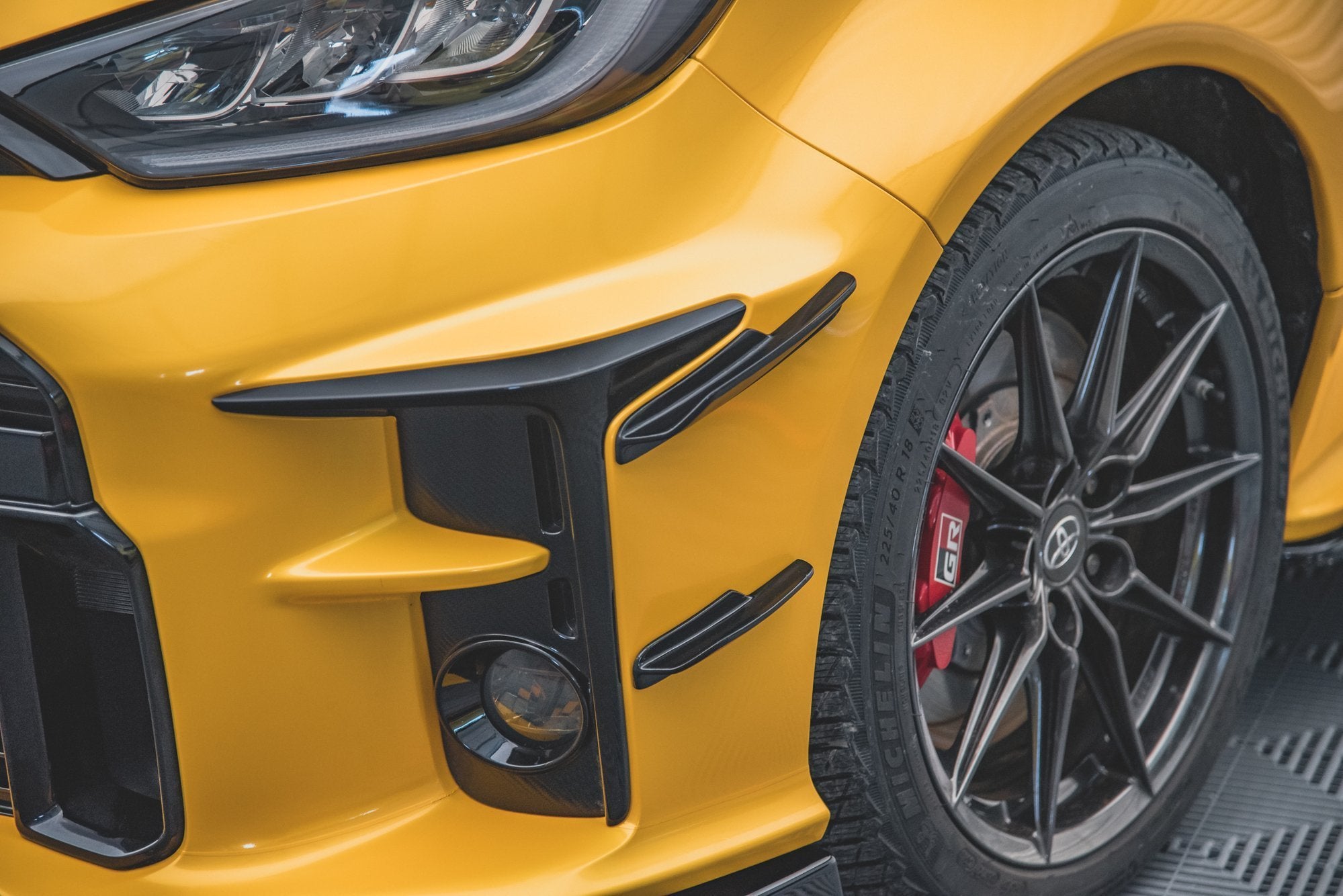 Front Bumper Wings (Canards) Toyota GR Yaris Mk4 – Maxton Design
