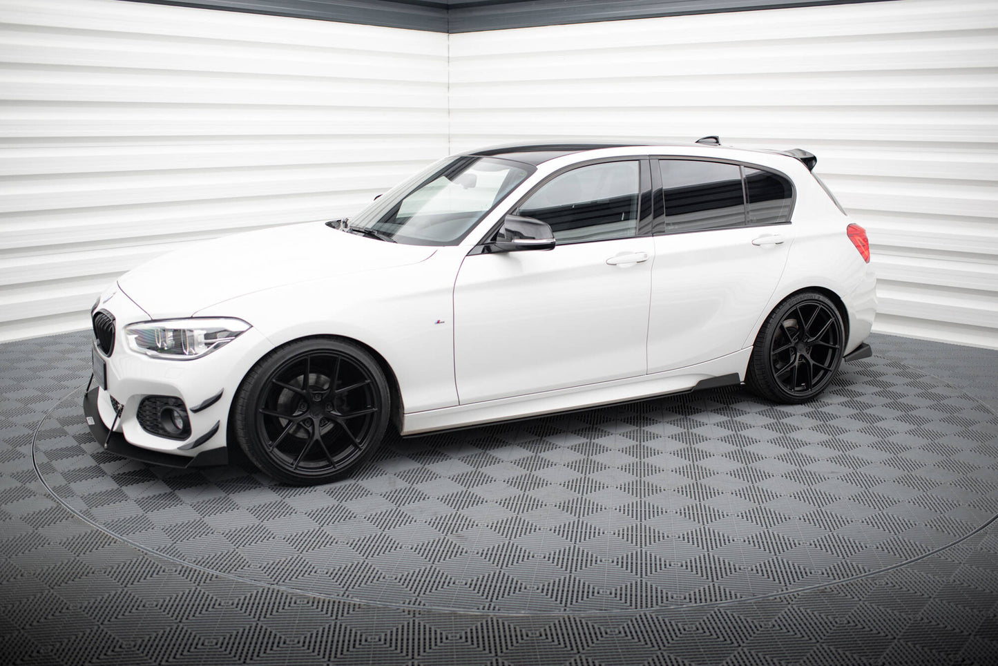Side Skirts Diffusers BMW 1 M135i / M140i / M-Pack F21 
