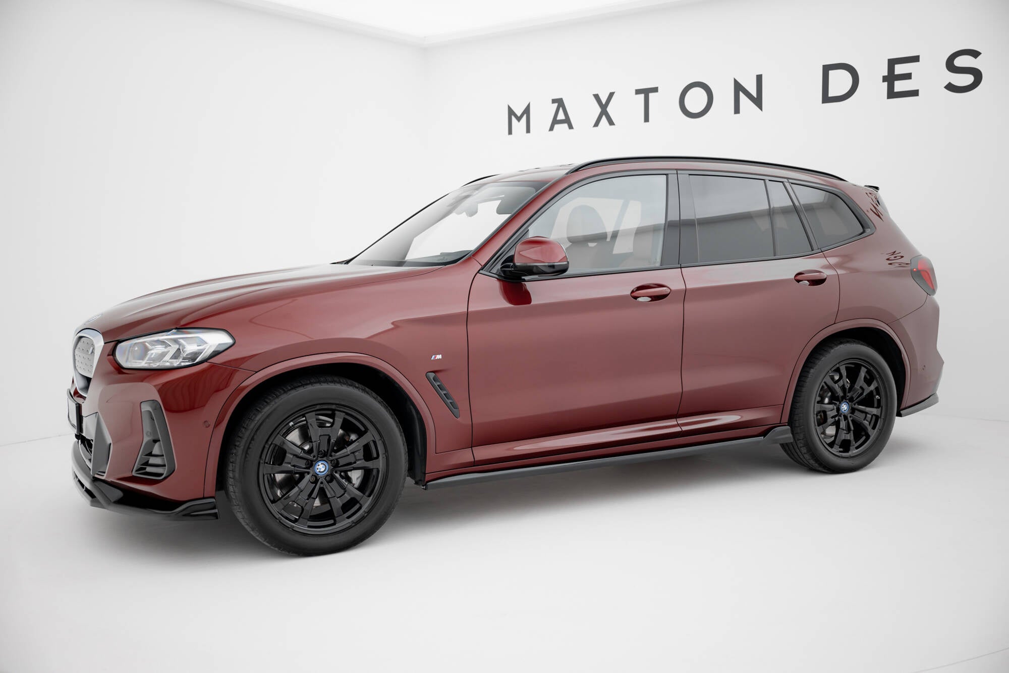 BMW  iX3 – Maxton Design