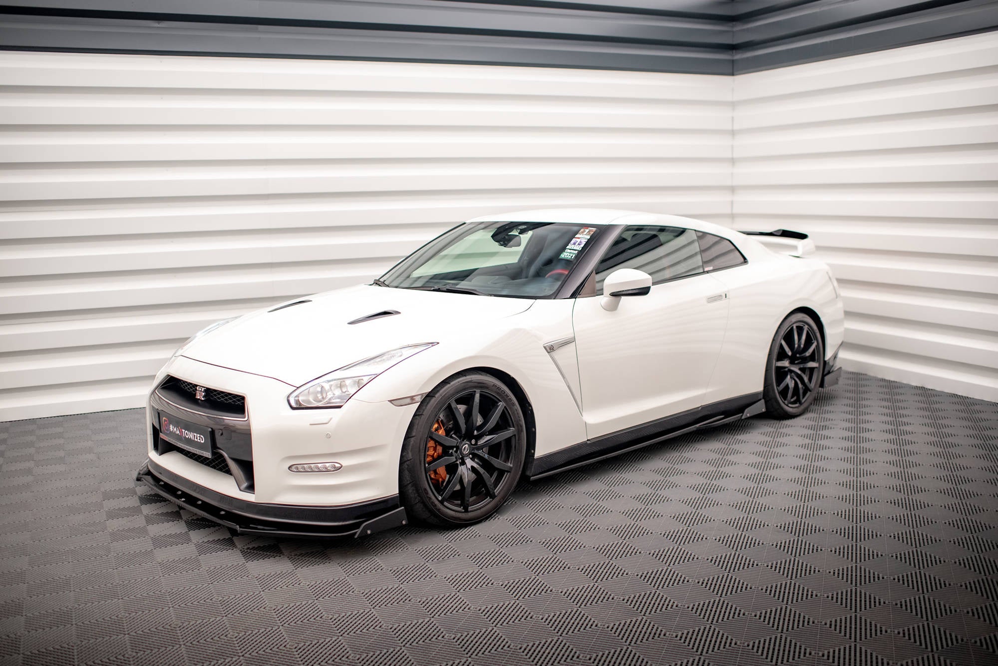 Vasid Design R35 Side Skirts Diffusers + Flaps Nissan GTR R35 Facelift – Maxton Design