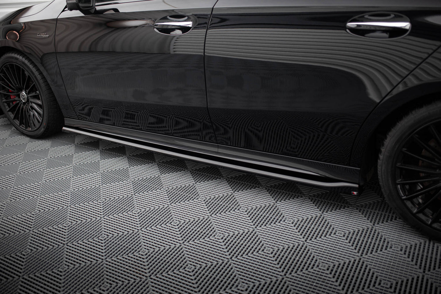 Side Skirts Diffusers Mercedes-AMG A35 / A AMG-Line W177 Facelift