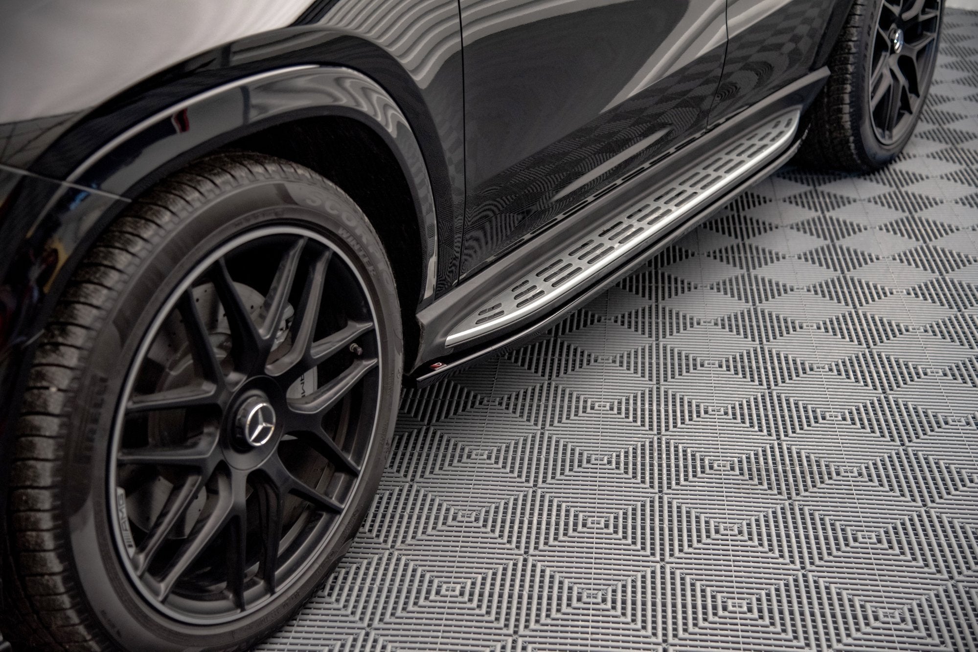 C167 Rajouts Des Bas De Caisse Mercedes-AMG / AMG-Line GLE Coupe C167 / C167 ...