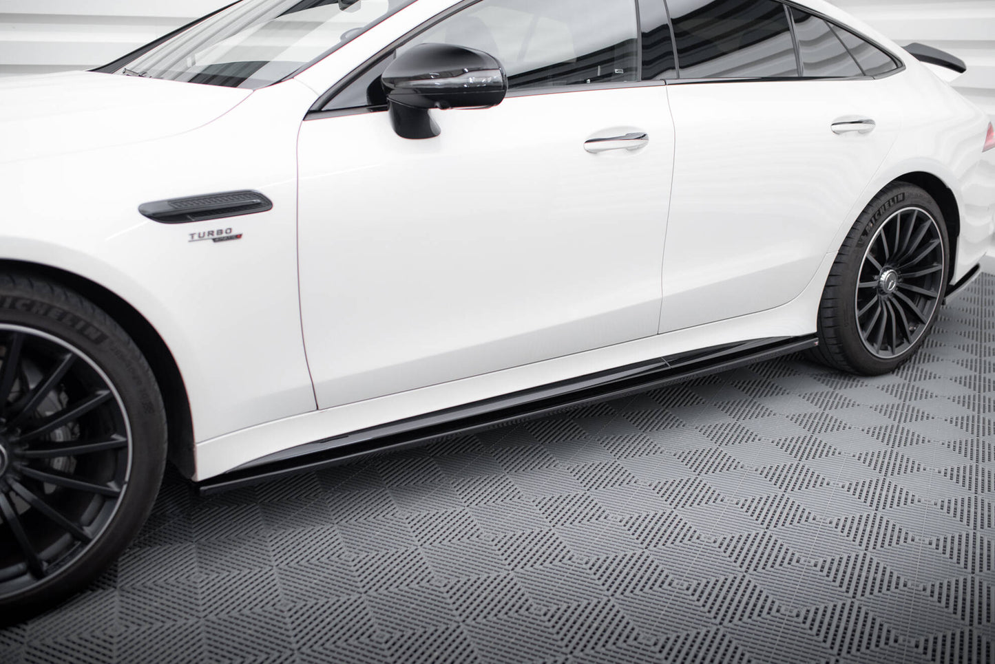 Side Skirts Diffusers Mercedes-AMG GT 43 4 Door Coupe V8 Styling Package X290