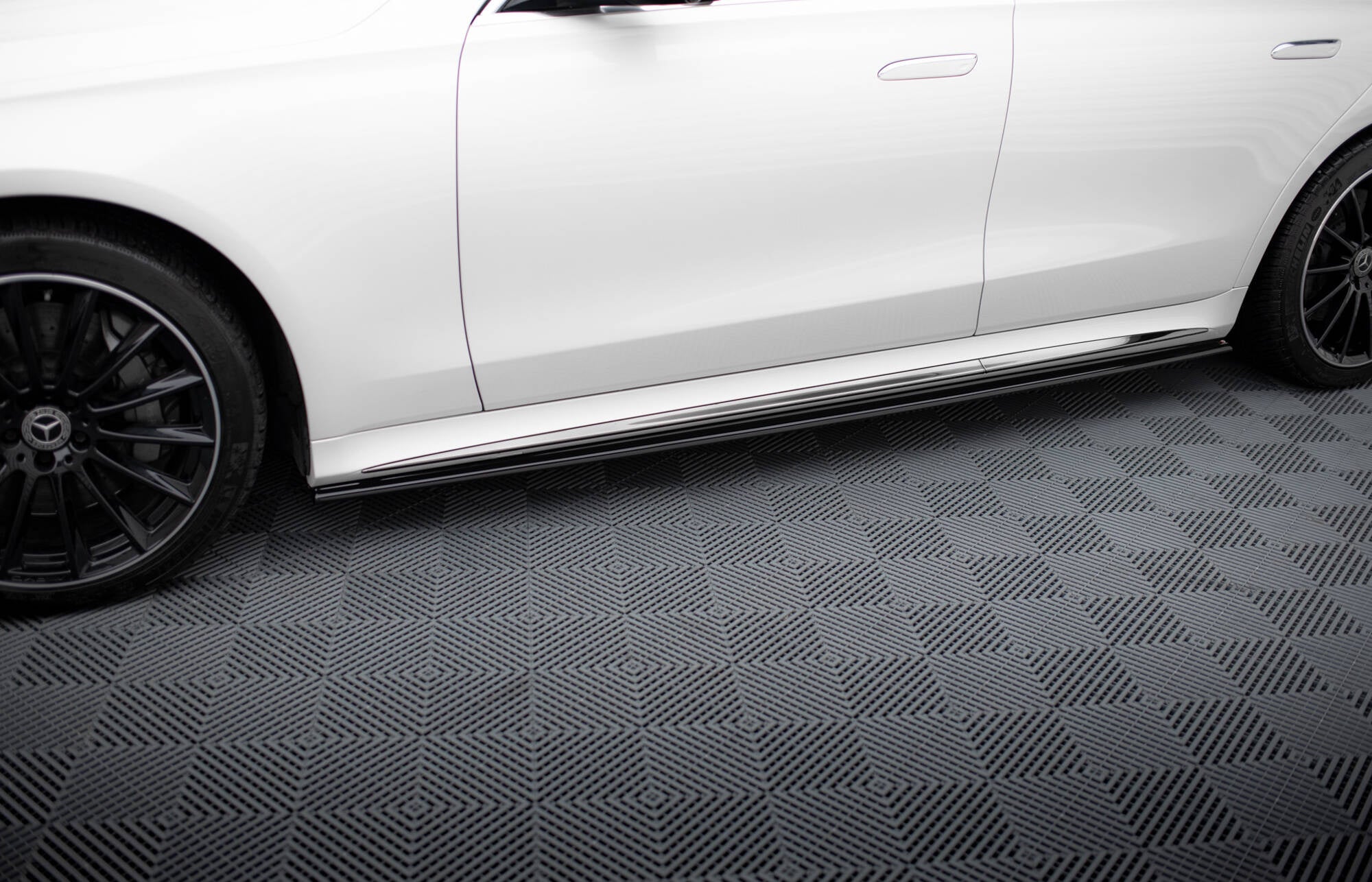 Side Skirts Diffusers Mercedes-Benz S AMG-Line W223 – Maxton Design