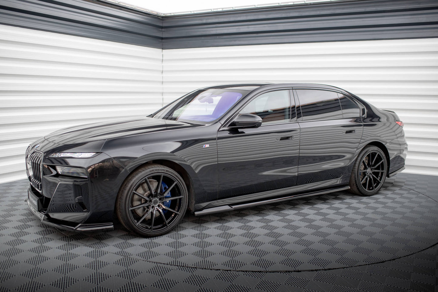 Side Skirts Diffusers V.1 BMW 740d xDrive M-pack / 740i xDrive M-Pack G70