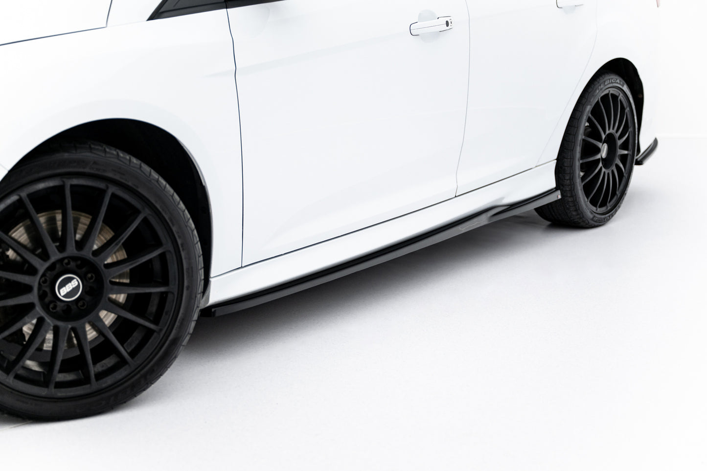 Side Skirts Diffusers V.2 Ford Focus ST Mk3