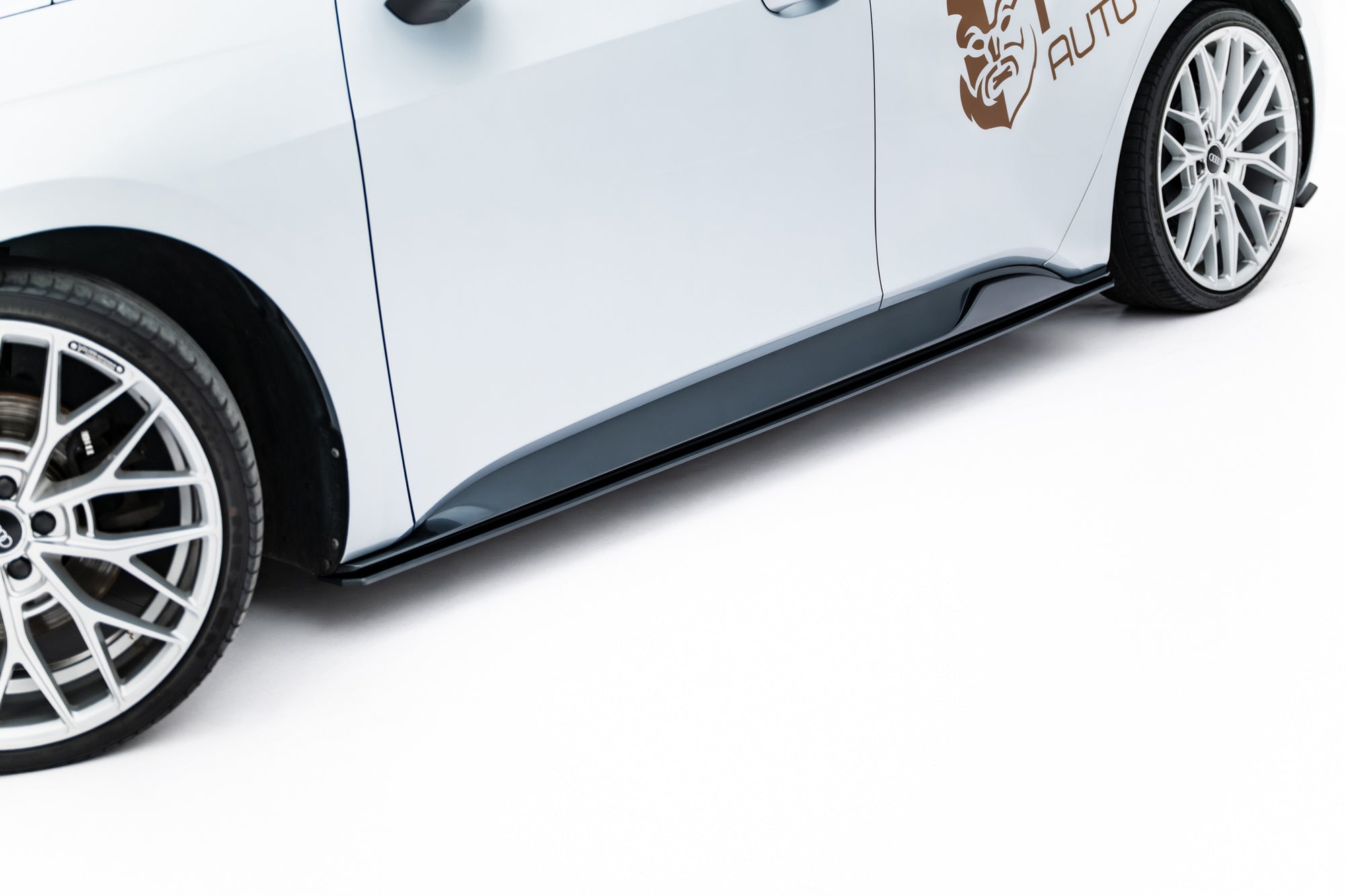 Street Pro Side Skirts Diffusers suitable for Cupra Born Mk1