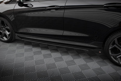 Street Pro Side Skirts Diffusers + Flaps Ford Fiesta  ST / ST-Line Mk8
