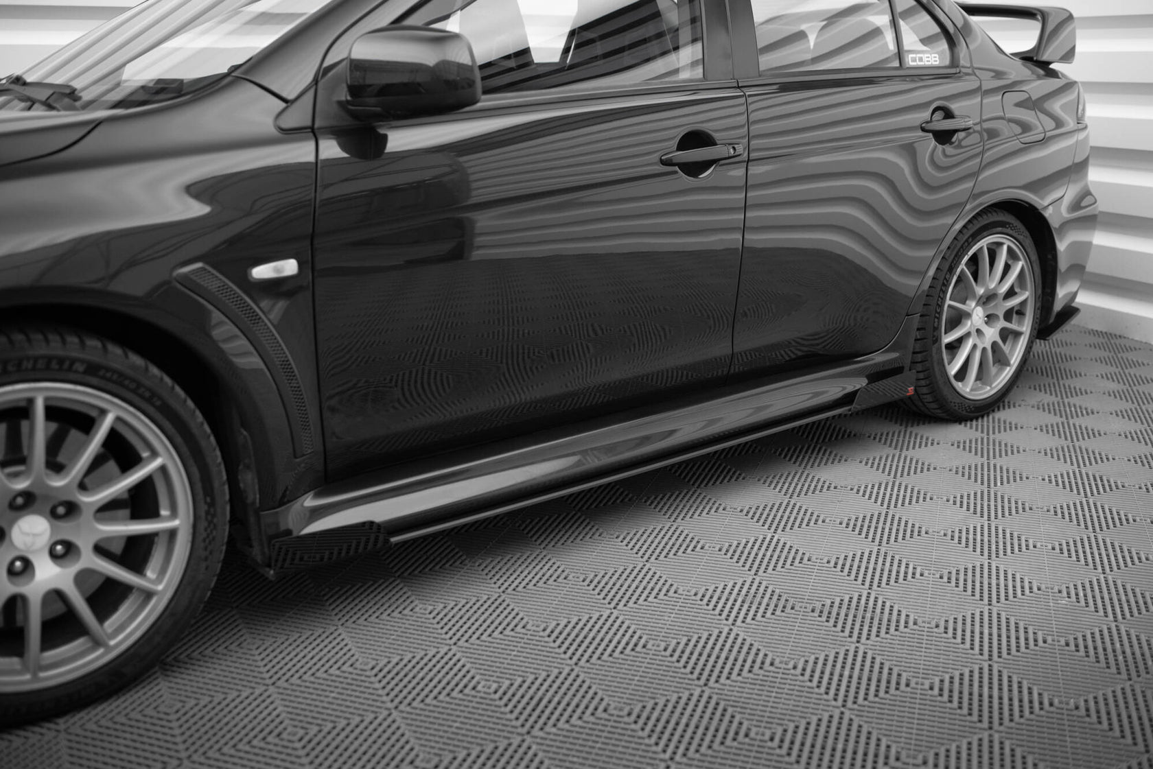 Side Flaps Mitsubishi Lancer EVO X – Maxton Design