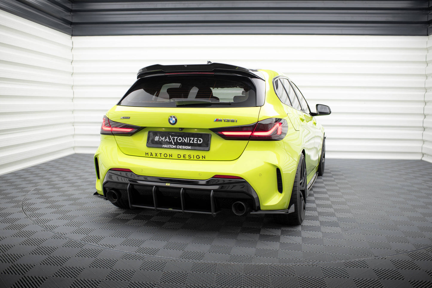 Rear Side Flaps V.1 BMW 1 M-Pack / M135i / 128ti F40