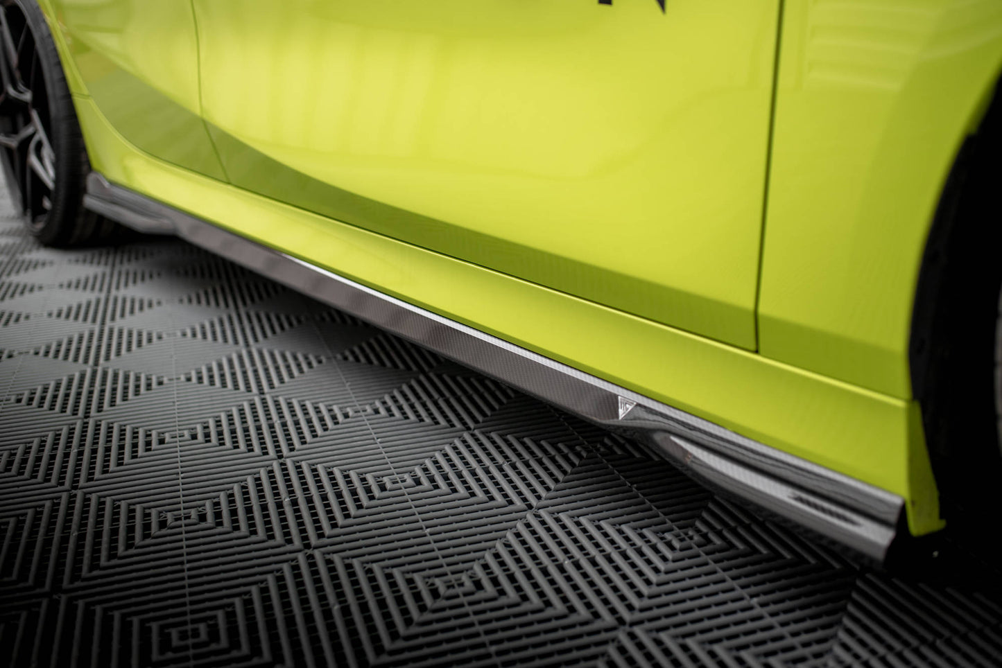 Prepreg Carbon Fiber Side Skirts BMW 1 M-Pack/ M135i / 128ti F40