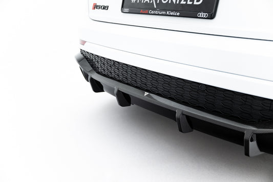 Set of Prepreg Carbon Splitters Audi RSQ8 Mk1