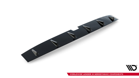 The extension of the rear window Ford Mustang Dark Horse Mk7