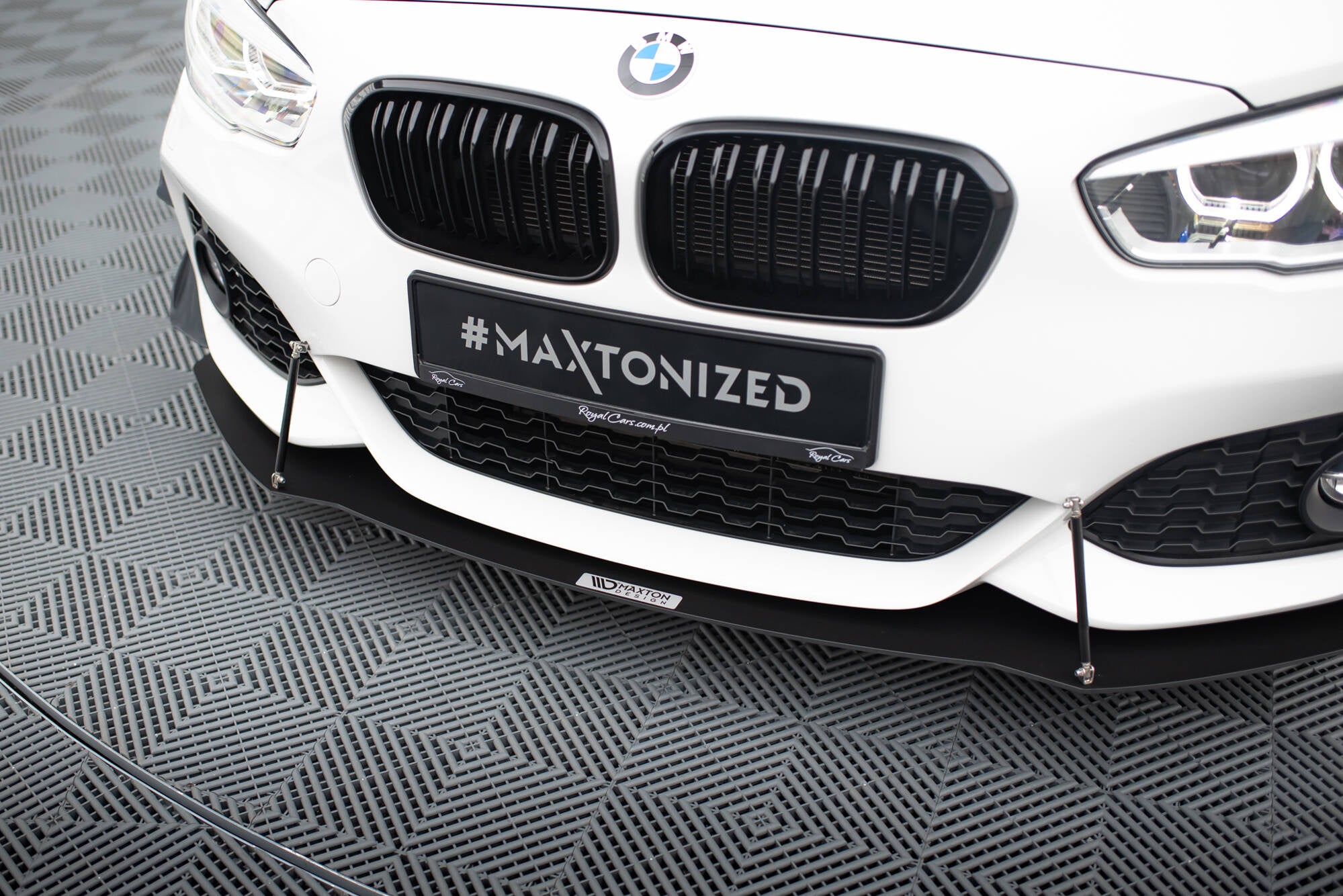 FRONT RACING SPLITTER V.1 BMW 1 F20/F21 M-Power FACELIFT – Maxton Design