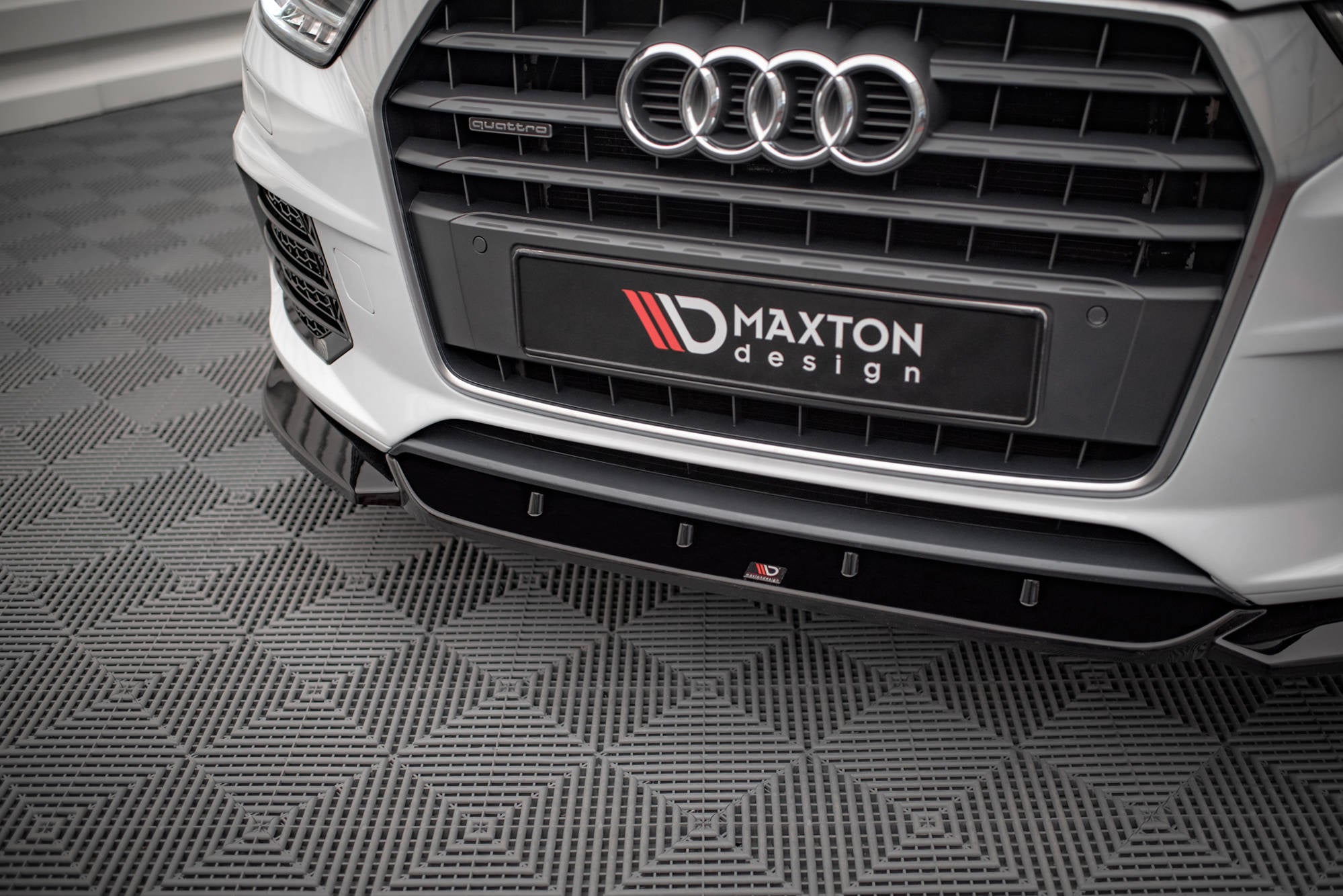 Front Splitter V.1 Audi Q3 Sport 8U Facelift – Maxton Design