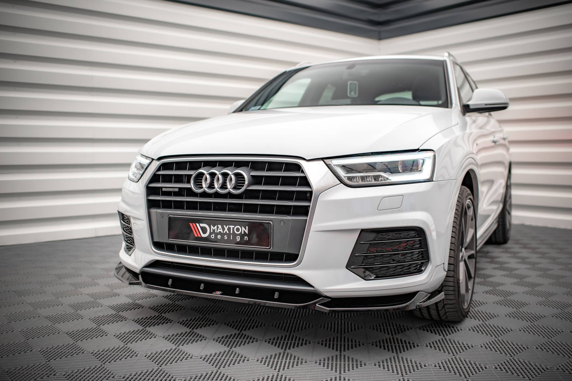 Audi RS Q3 マックストンデザイン リップスポイラー Front Splitter V.1 Audi Q3 Sport 8U Facelift – Maxton Design