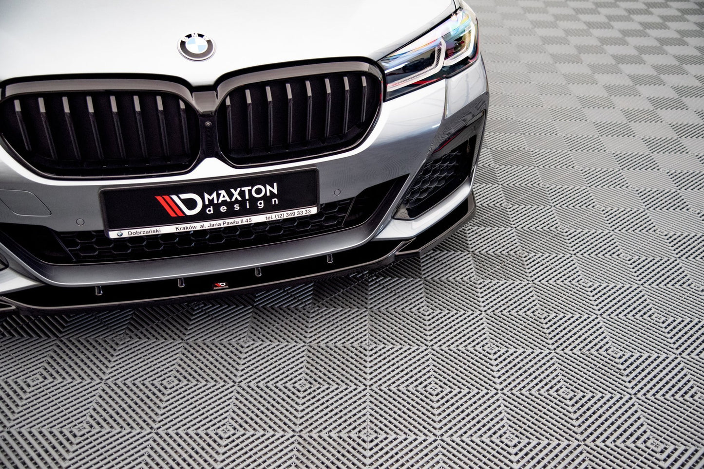 Front Splitter V.2 BMW 5 M-Pack / M550i / M550d  Sedan / Touring G30 / G31 Facelift 