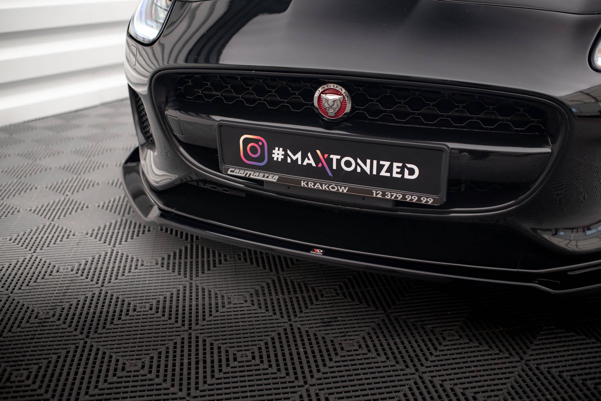 Front Splitter V.2 Jaguar F-Type X152 Facelift – Maxton Design