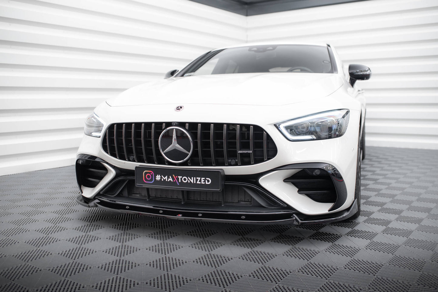 Front Splitter V.2 Mercedes-AMG GT 43 4 Door Coupe V8 Styling Package X290