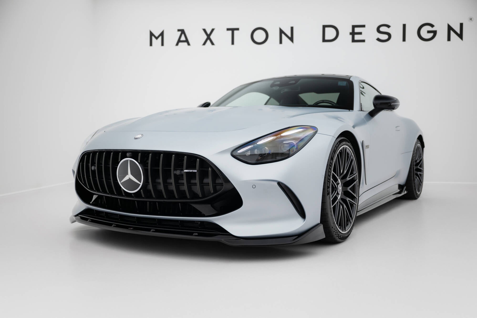 Front Splitter V.2 Mercedes-AMG GT 63 / 55 / 63 S E Performance