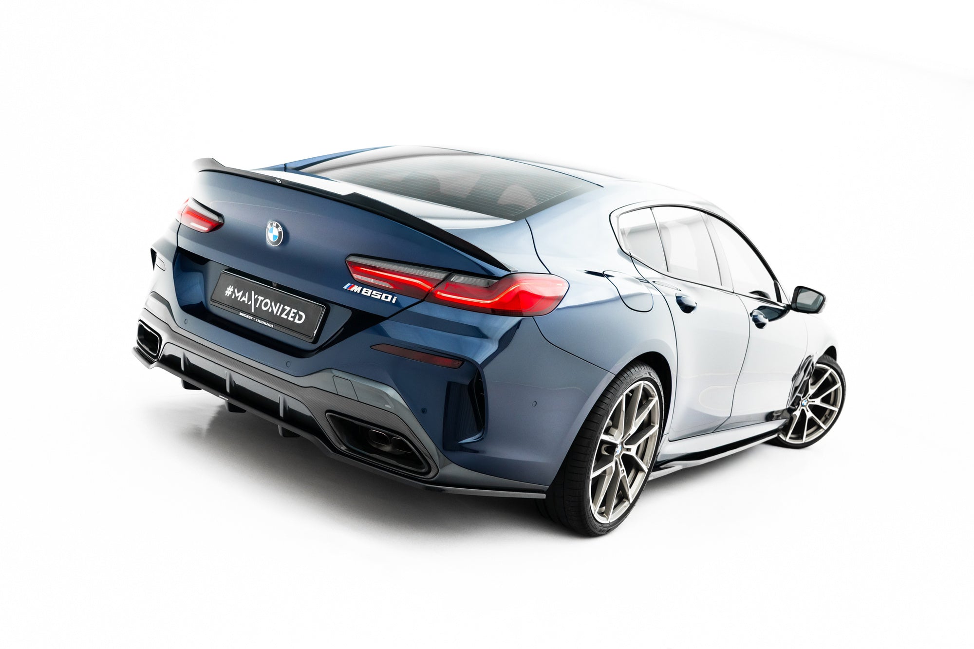 Rear Splitter (With Vertical Bars) suitable for BMW 8 Gran Coupe M