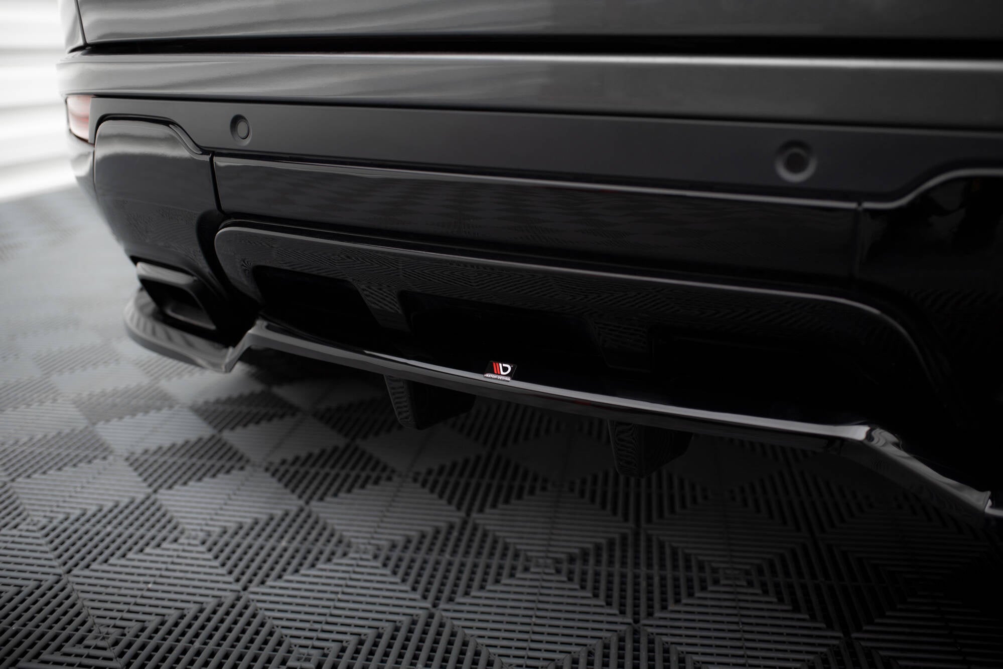 Rear Splitter (with vertical bars) Land Rover Range Rover Evoque HSE ...