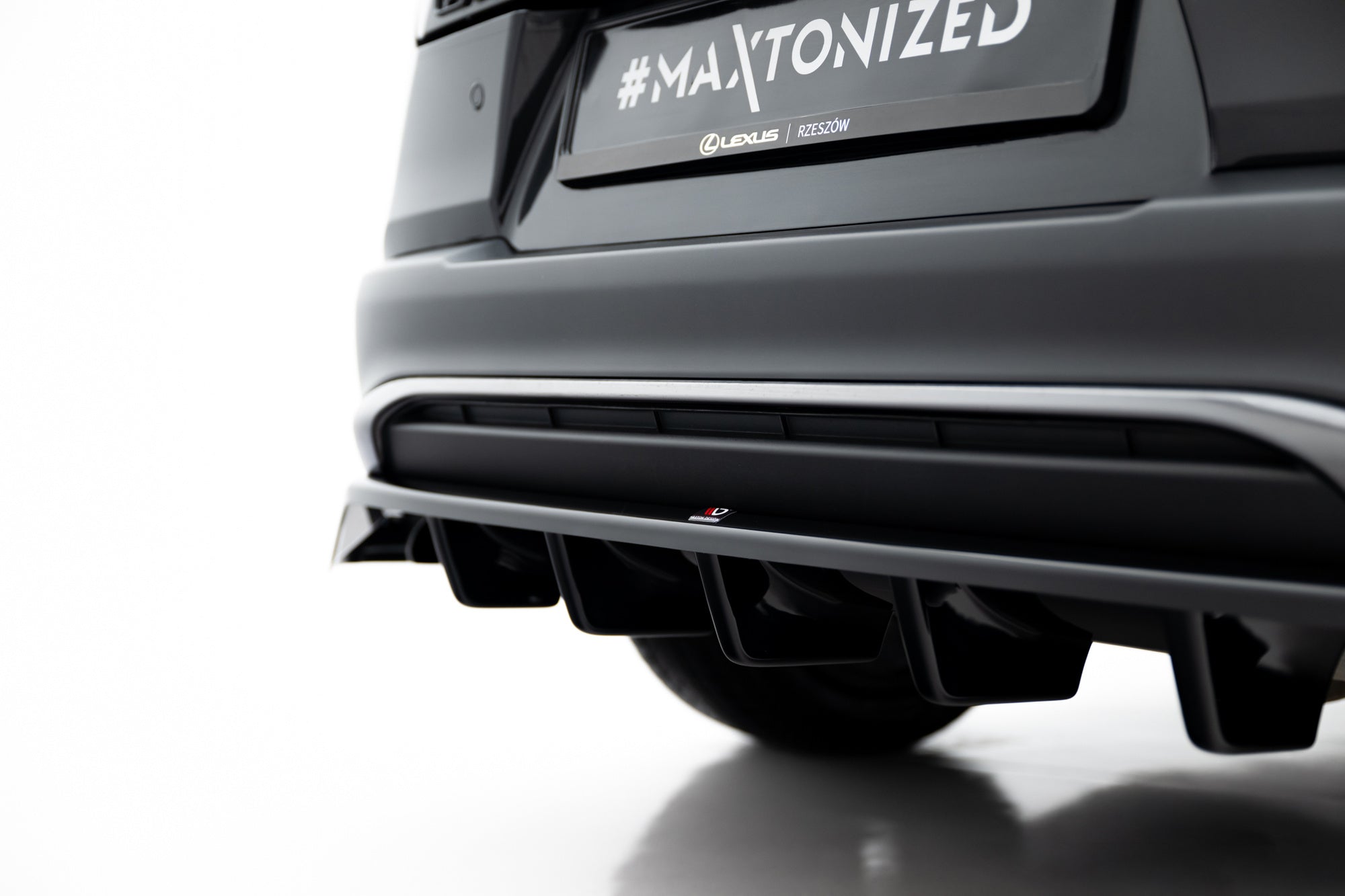 Splitter Ux Design Rear Splitter (with vertical bars) Lexus UX F-Sport Mk1 – Maxton Design