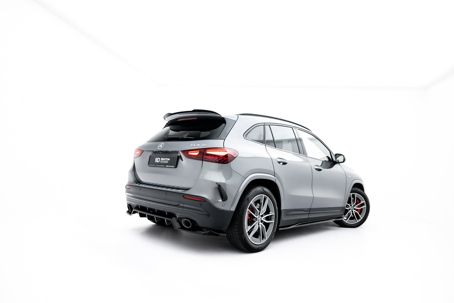 Rear Splitter (with vertical bars) Mercedes-AMG GLA 35 H247 Facelift