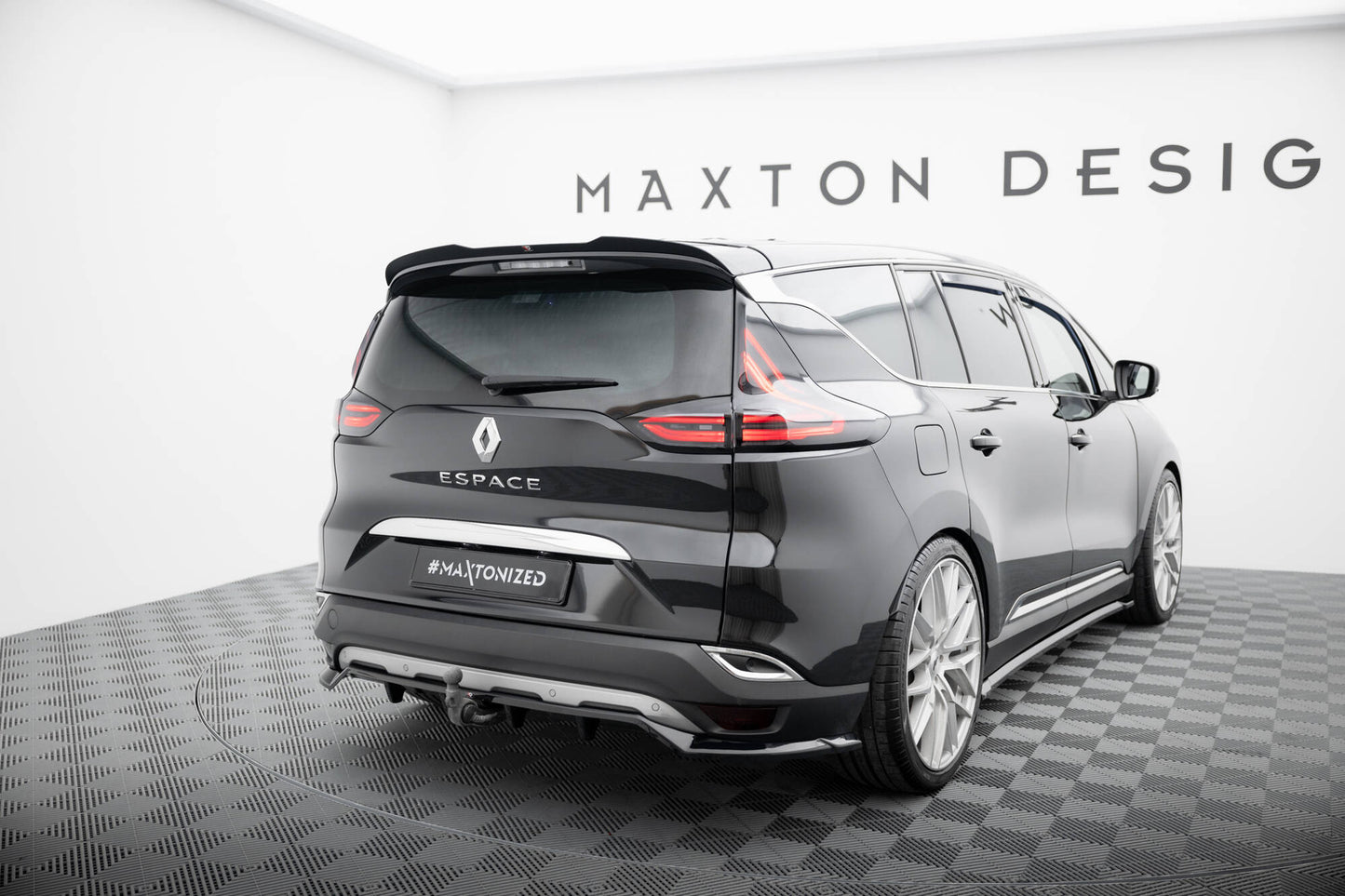 Rear Splitter (with vertical bars) Renault Espace Mk5 