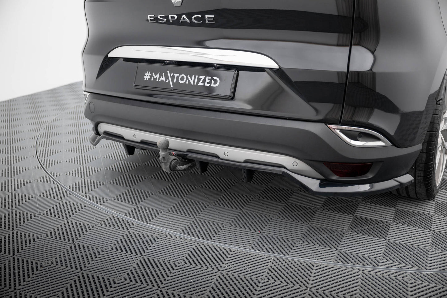 Rear Splitter (with vertical bars) Renault Espace Mk5 