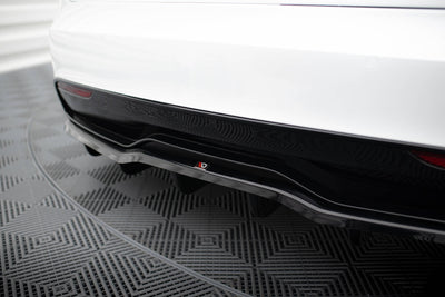Rear Splitter (with vertical bars) V.2 Tesla Model S Plaid Mk1 Facelift