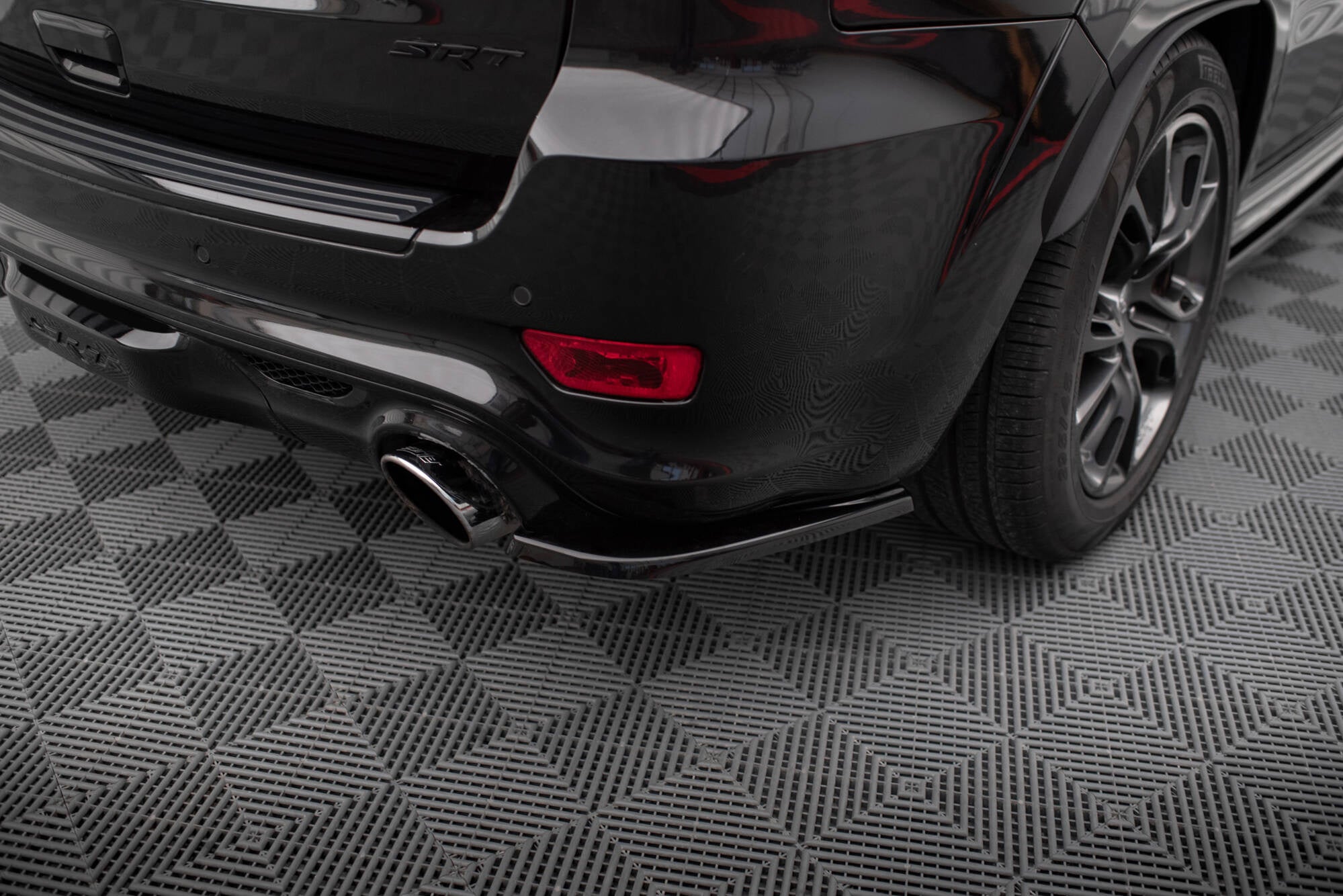 Rear Side Splitters Jeep Grand Cherokee SRT WK2 Facelift – Maxton