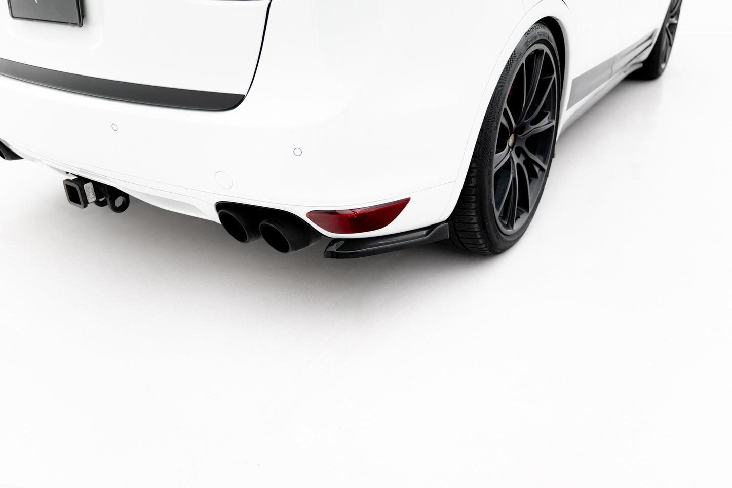 Rear Side Splitters Porsche Cayenne Turbo / Standard Mk2