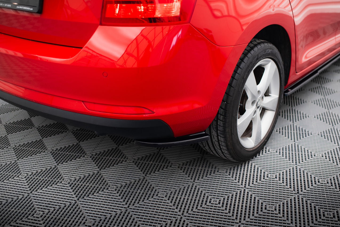 Rear Side Splitters Skoda Rapid Spaceback