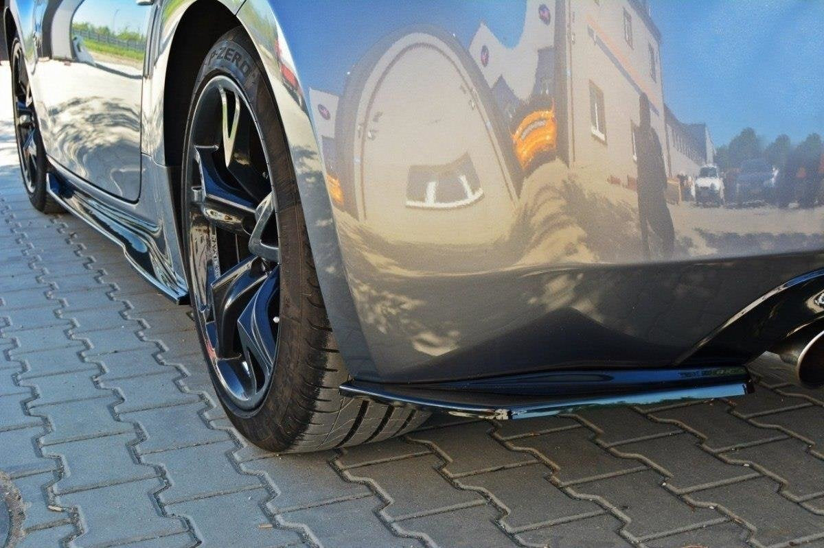 REAR SIDE SPLITTERS V.1 Nissan 370Z – Maxton Design