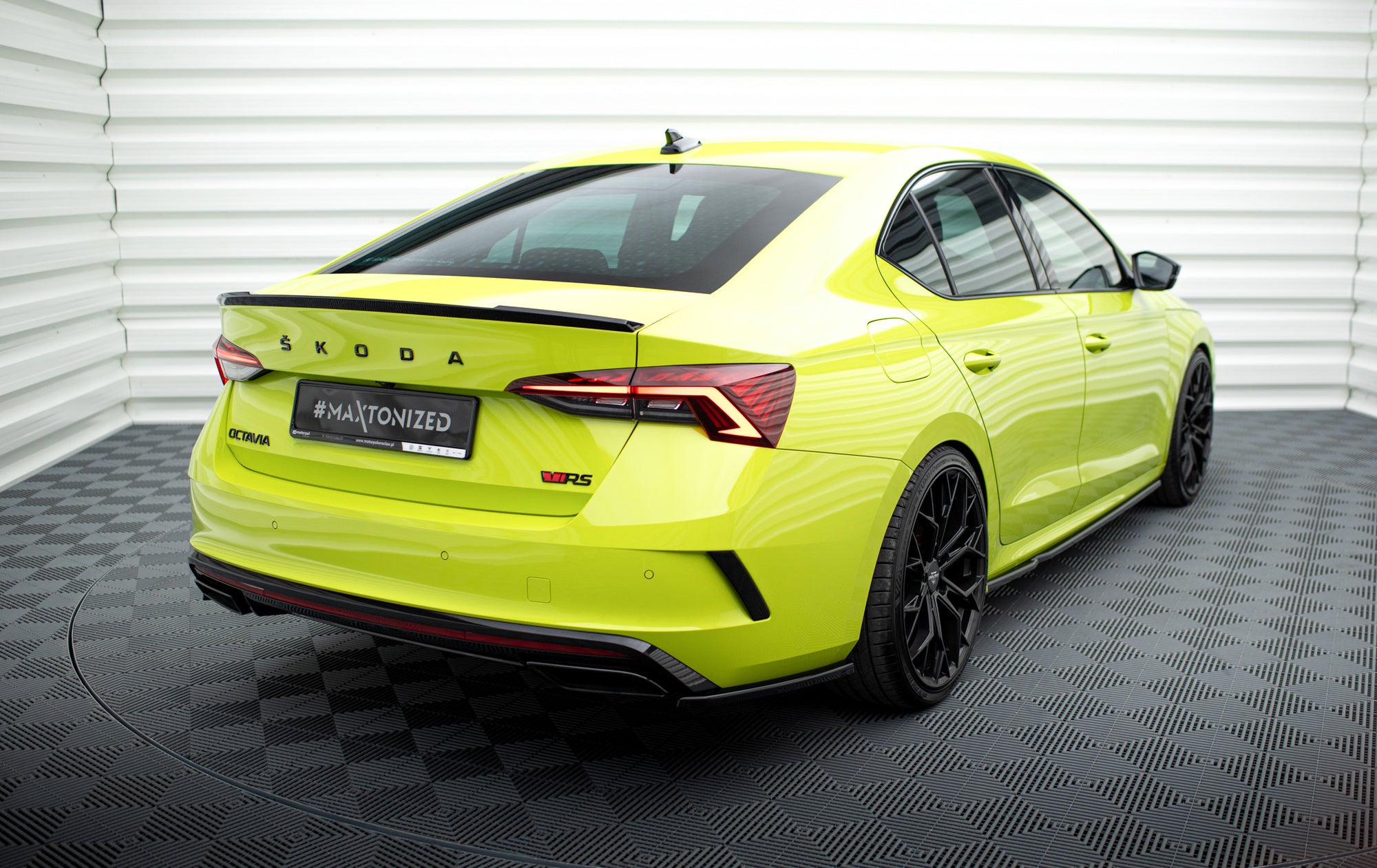 Rear Side Splitters V.1 Skoda Octavia RS Mk4 – Maxton Design