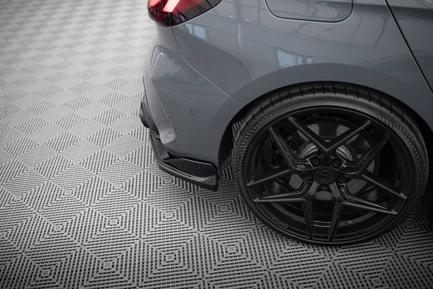 Rear Side Splitters V.4 for BMW 1 M-Pack /  M135i / 128ti F40