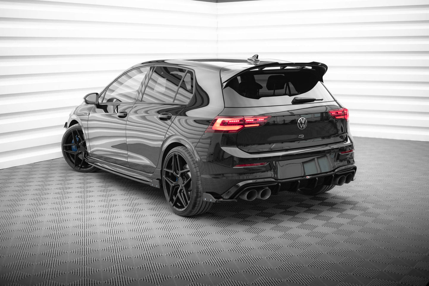 Rear Side Splitters V.6 + Flaps Volkswagen Golf R Hatchback Mk8