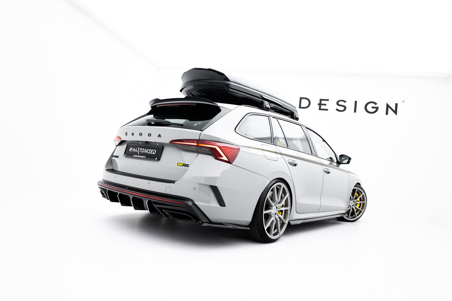 Rear Side Splitters V.7 Skoda Octavia RS Liftback / Combi Mk4 