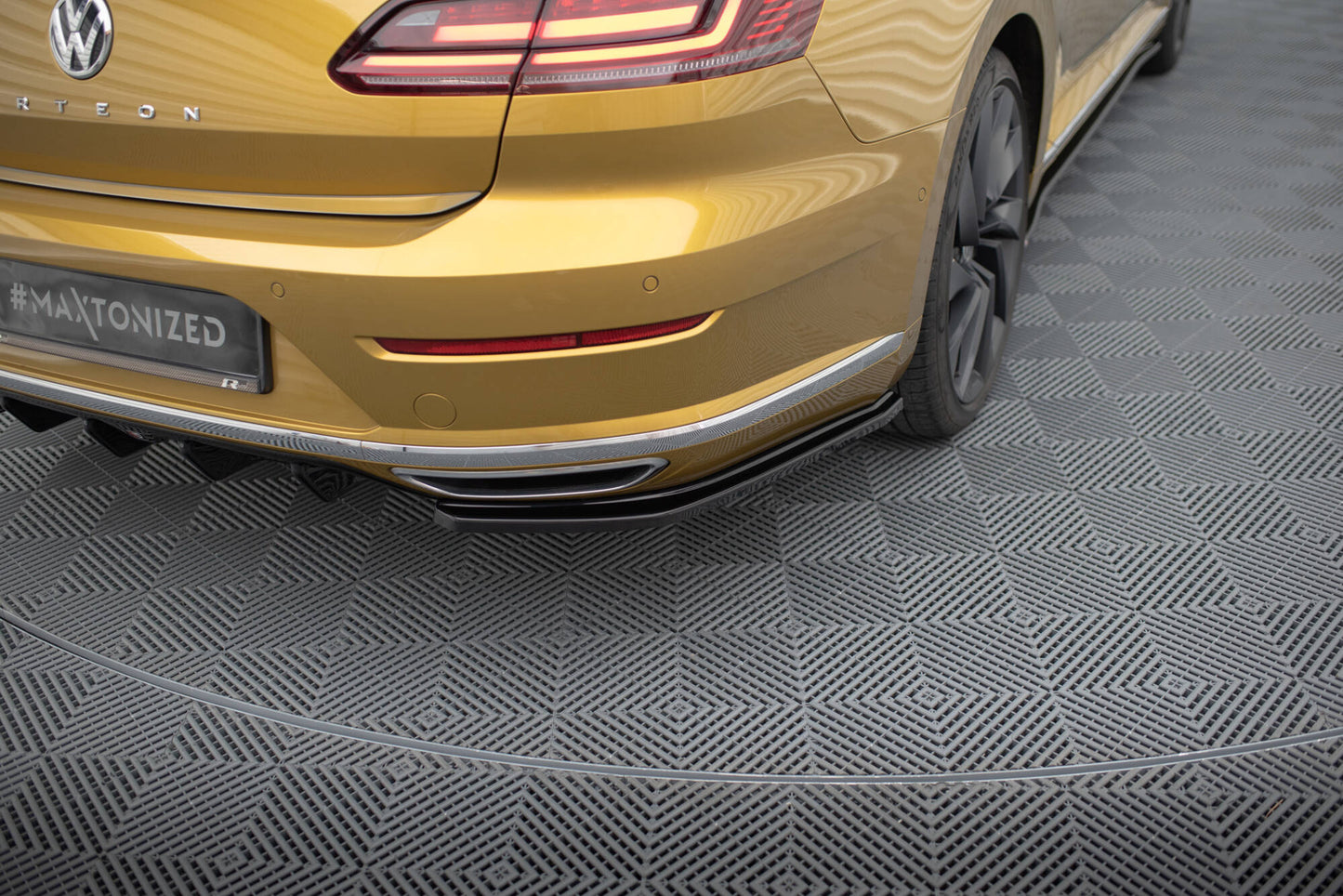 Rear Side Splitters Volkswagen Arteon R-Line Sedan / Shooting Brake Mk1