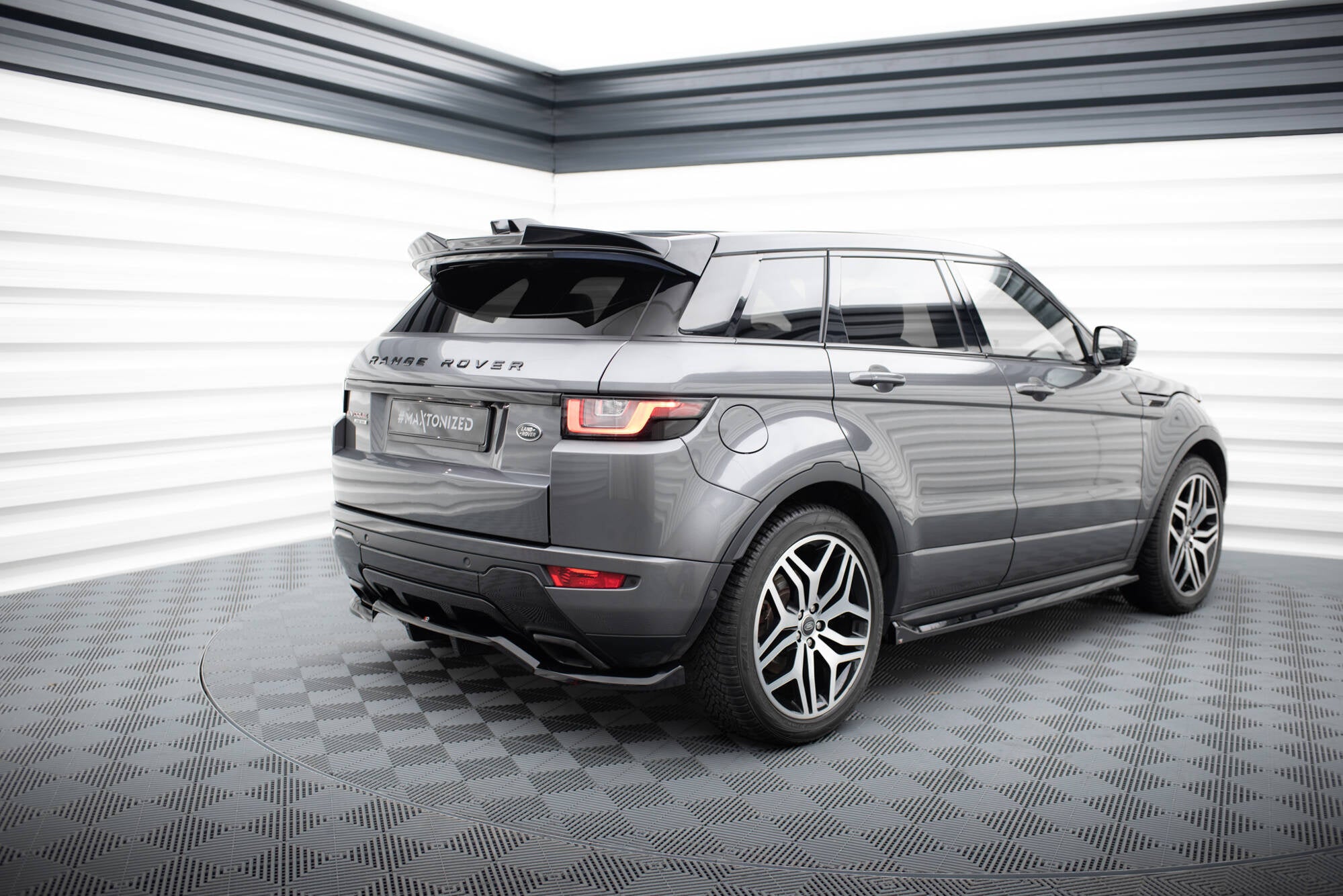 Spoiler Cap 3D Land Rover Range Rover Evoque HSE Dynamic Mk1 Facelift ...
