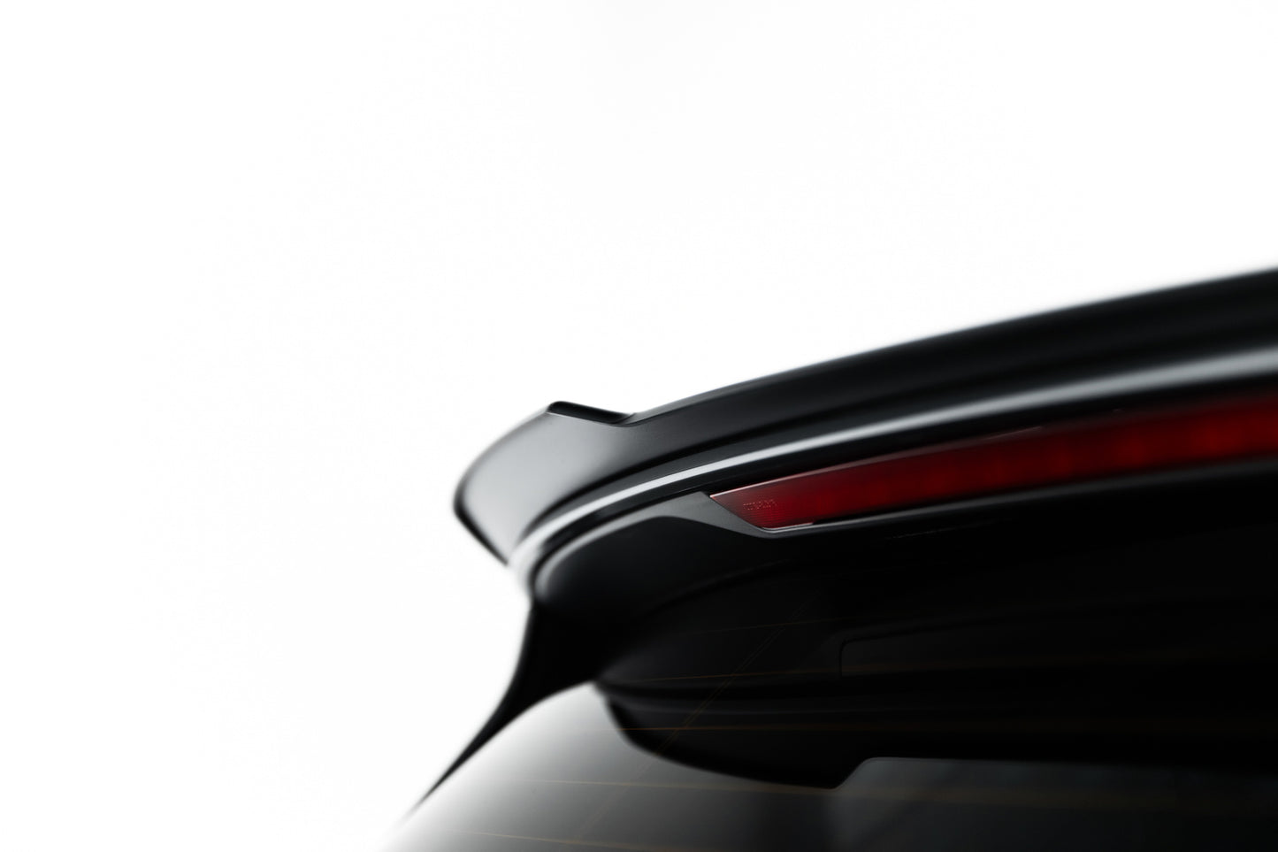 Spoiler Cap Renault Clio Mk5 Facelift