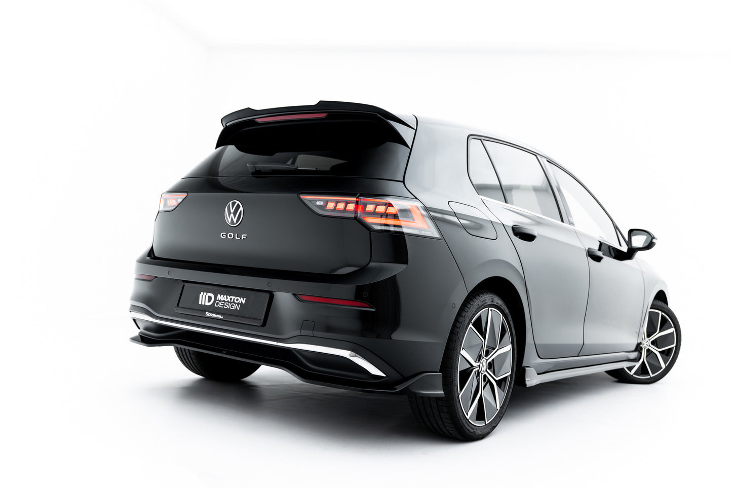 Spoiler Cap V.2 Volkswagen Golf Mk8 Facelift