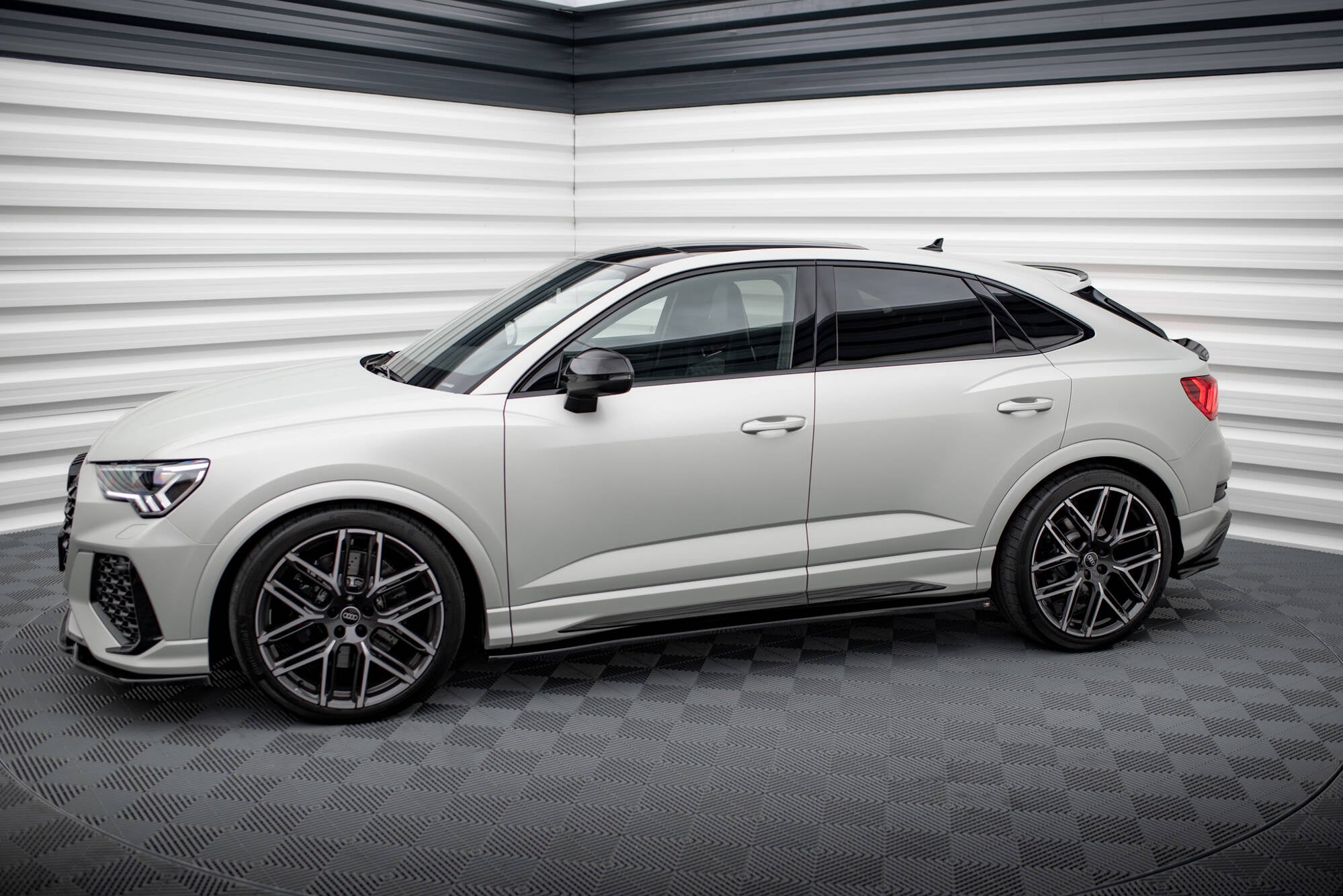 Set of Splitters Audi RSQ3 Sportback F3 – Maxton Design