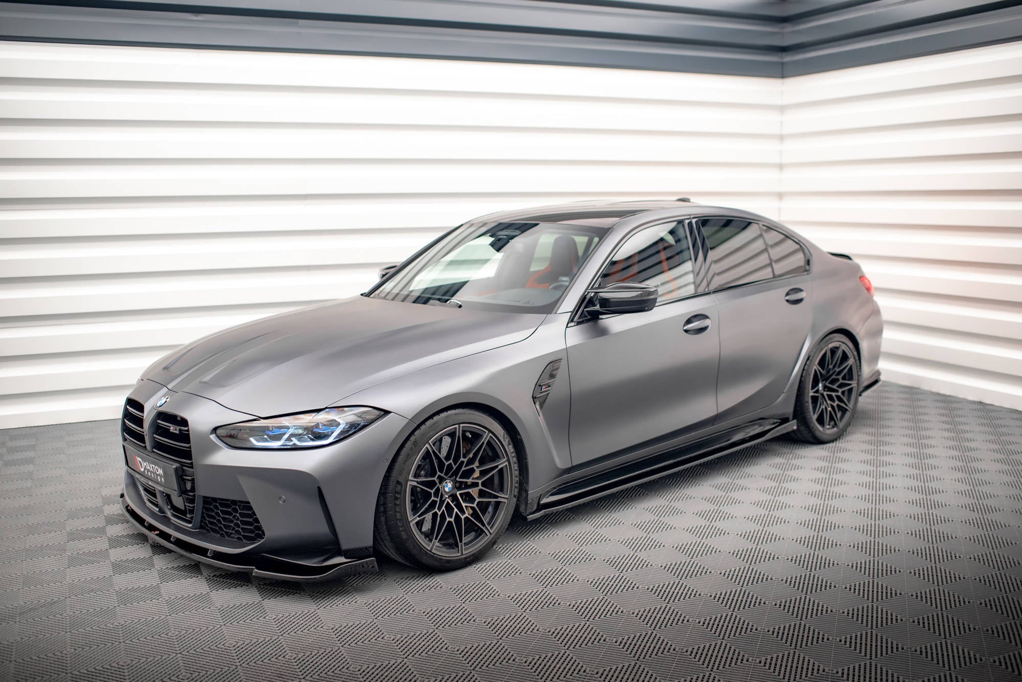 pol_pl_Zestaw-Splitterow-BMW-